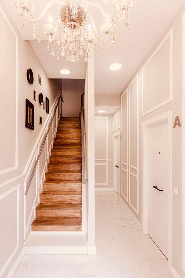 Downtown Plaza Apartment โอโกรูญา ภายนอก รูปภาพ