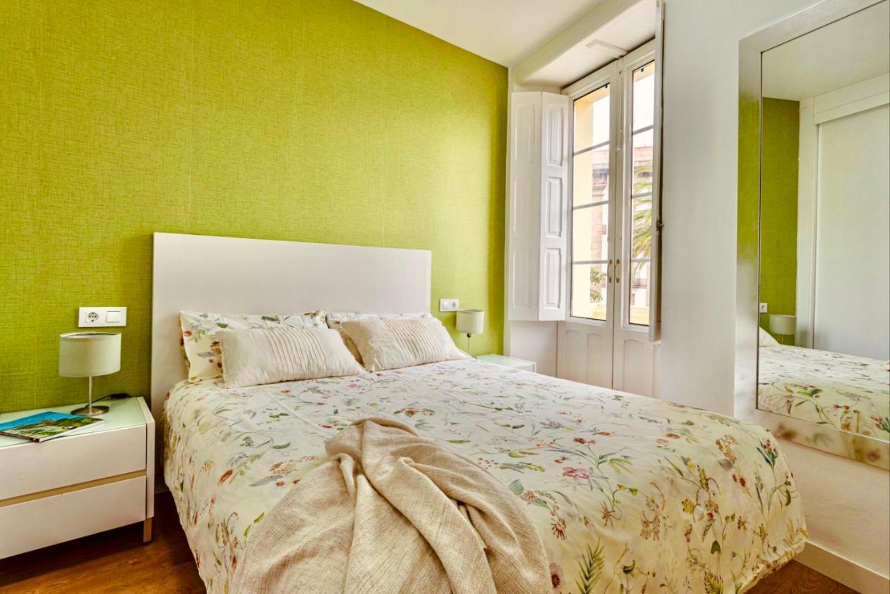 Downtown Plaza Apartment โอโกรูญา ภายนอก รูปภาพ